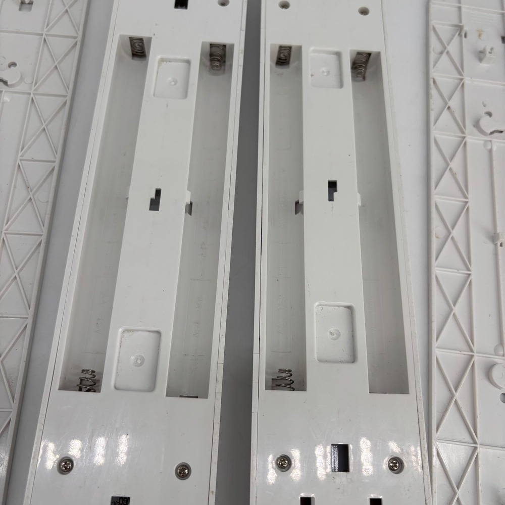 Energizer LED Light Bar Home 12 Inch White Wireless Battery Operated 2 *read - Picture 3 of 5